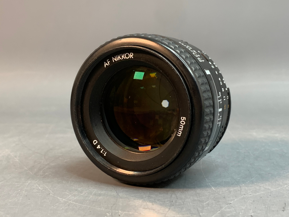 Nikon 50mm f/1.4D AF Nikkor
