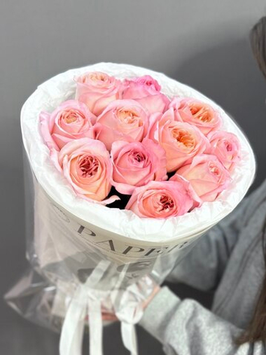 Монобукет из 11 пионовидных роз