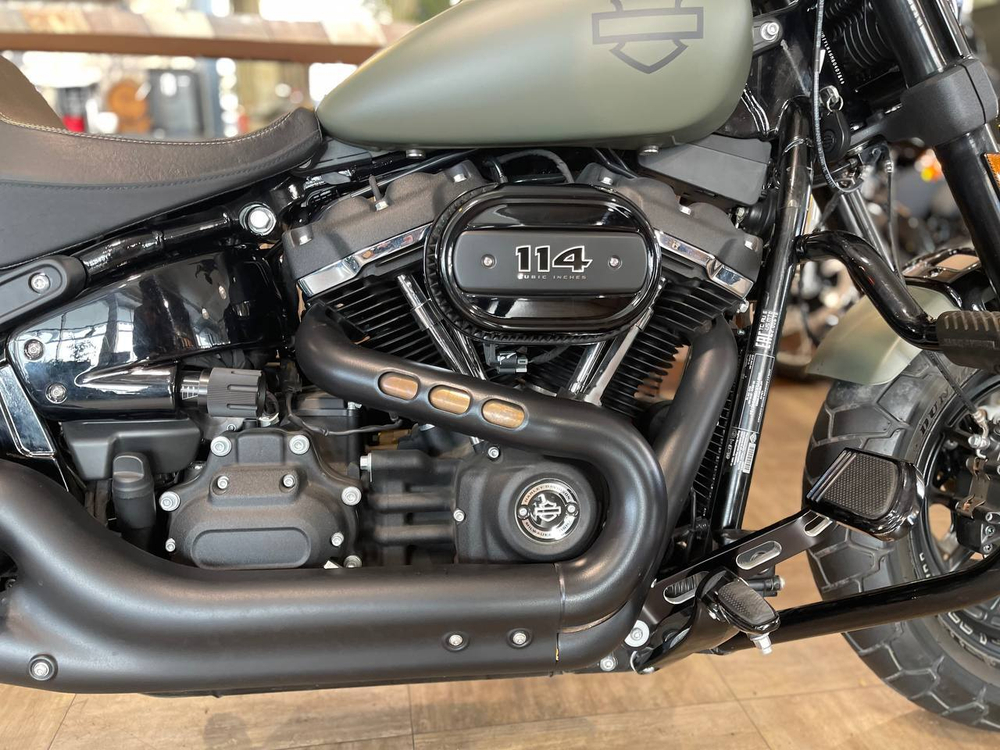 Harley-Davidson Fat Bob 114 (Deadwood Green) 2021