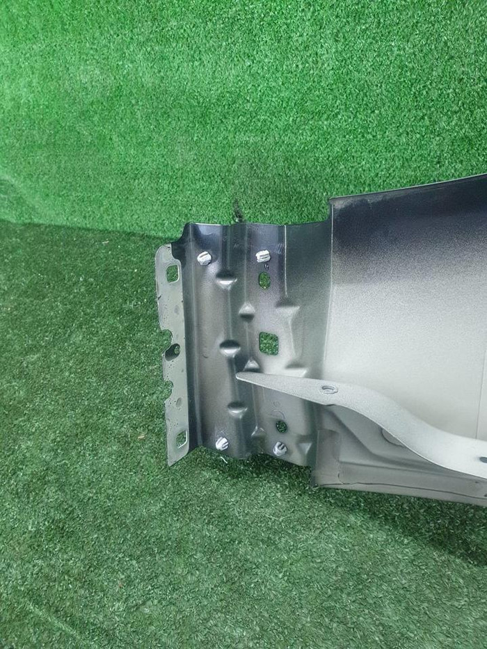 Крыло переднее правое Range Rover Vogue 5 L460 (2021-н.в.)