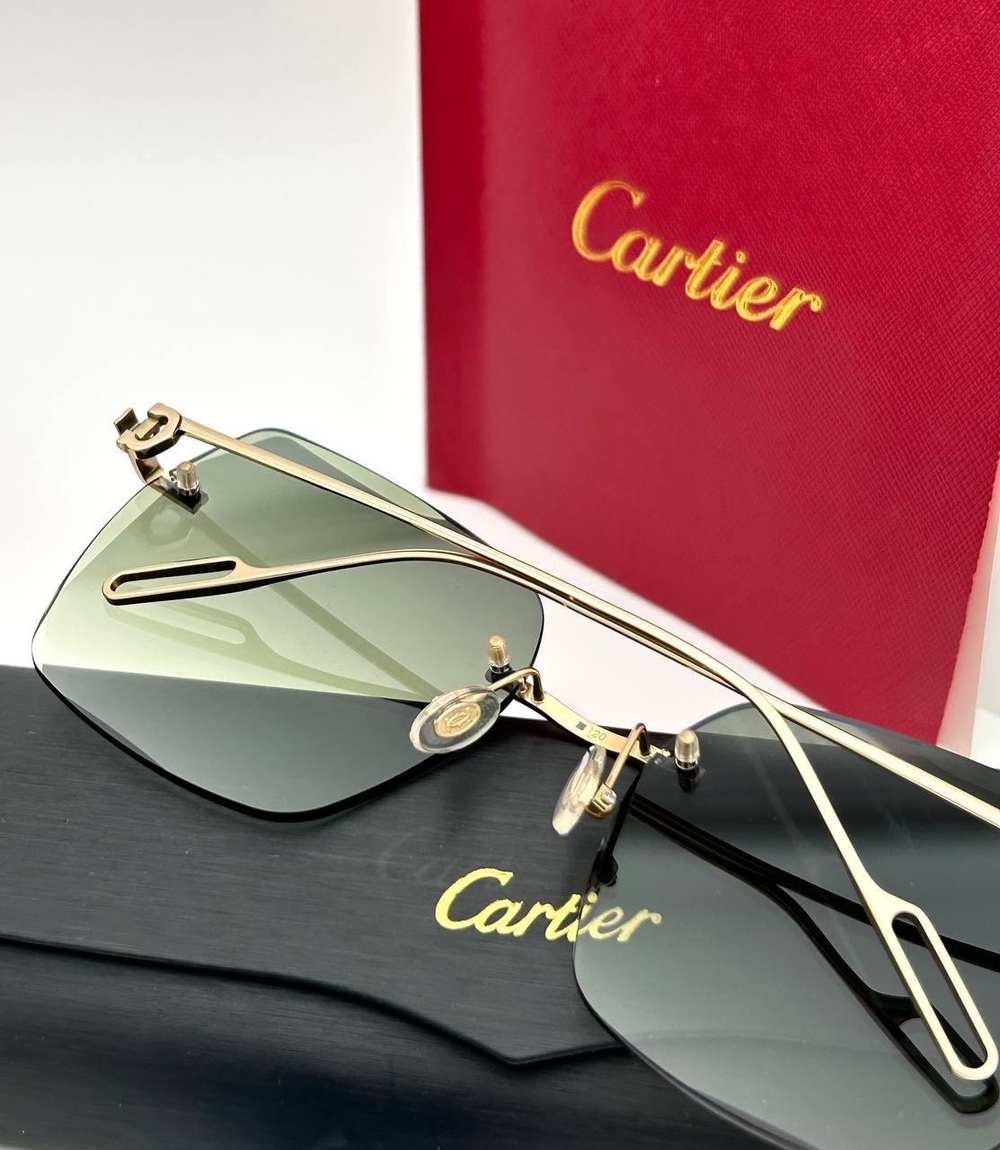 Солнцезащитные очки Cartier