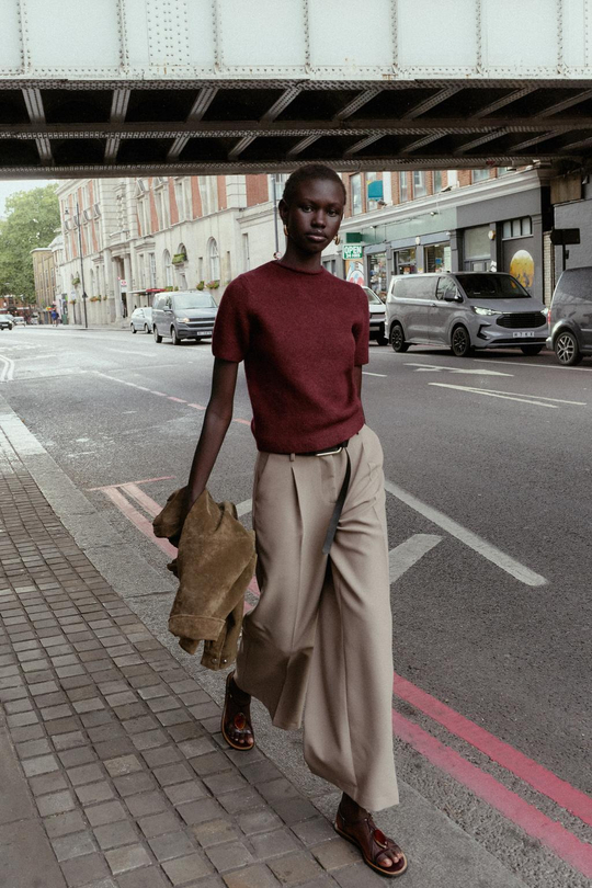 ZARA СВИТЕР С КОРОТКИМИ РУКАВАМИ, БОРДОВЫЙ