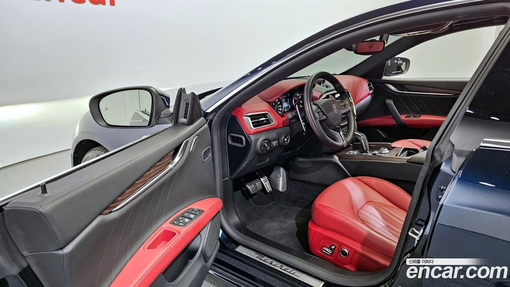 Maserati Ghibli 2.0 GT (06.2023)