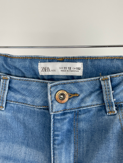 Джинсы Zara