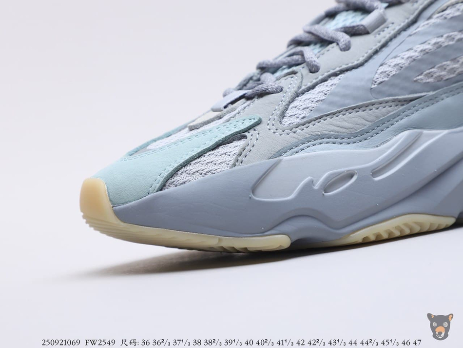 Кроссовки Yeezy Boost 700 V2 “Inertia”