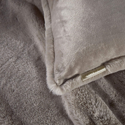 Плед 210х230 Sofi De MarkO Ричард серый