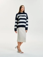 Джемпер стильный в полоску