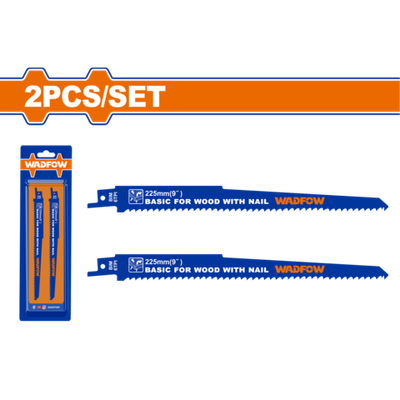 Сабельные пилы по дереву с гвоздем