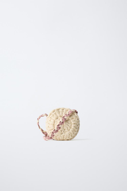 ZARA ВЯЗАНАЯ СУМКА С ЦВЕТОЧНЫМ ДЕКОРОМ, ЭКРЮ