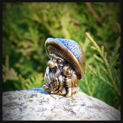 Бусина "Дух леса" для темляков или браслетов , латунь