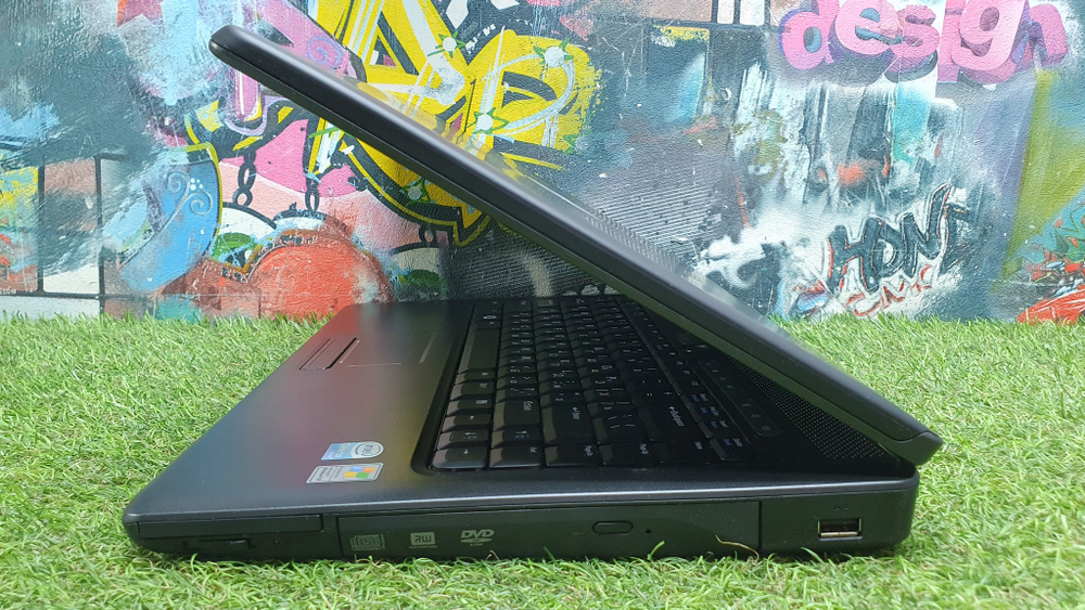 Ноутбук Dell Vostro 500 (PP29L)