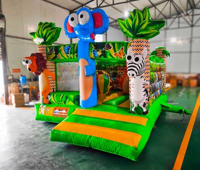 Коммерческий надувной батут «Чудо-сафари 3» 3,5*3,5*2,6 м