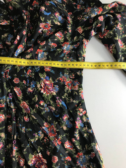 Блузка Tu с цветочным принтом, маркировка 8, визуально на 42 размер