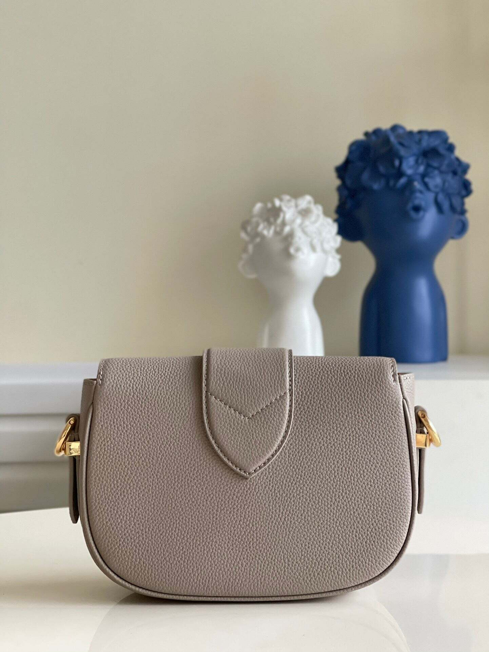 Louis Vuitton Pont 9 Soft PM