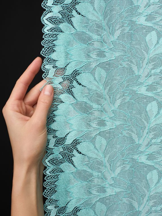 03-77 Кружево эластичное 24 см, ментол