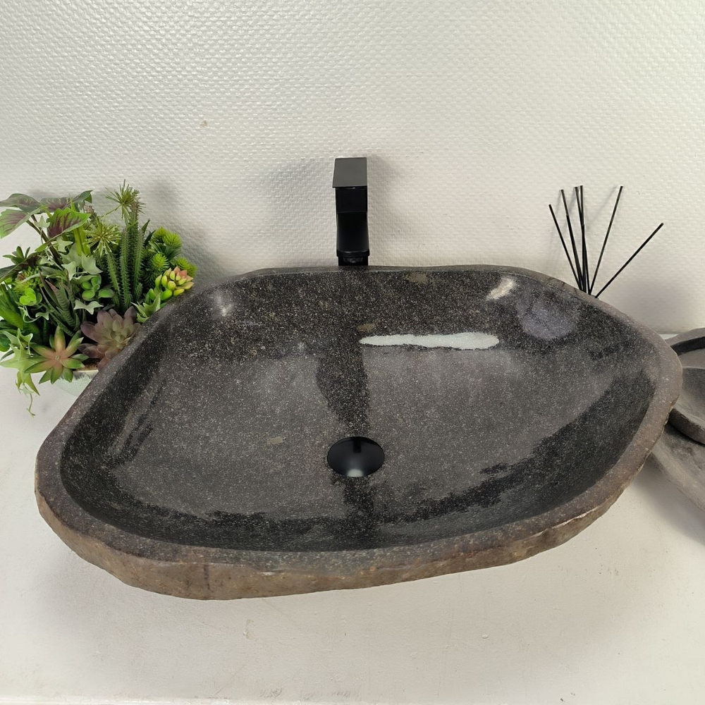 Раковина из речного камня RS-65035 62*51*16 0858