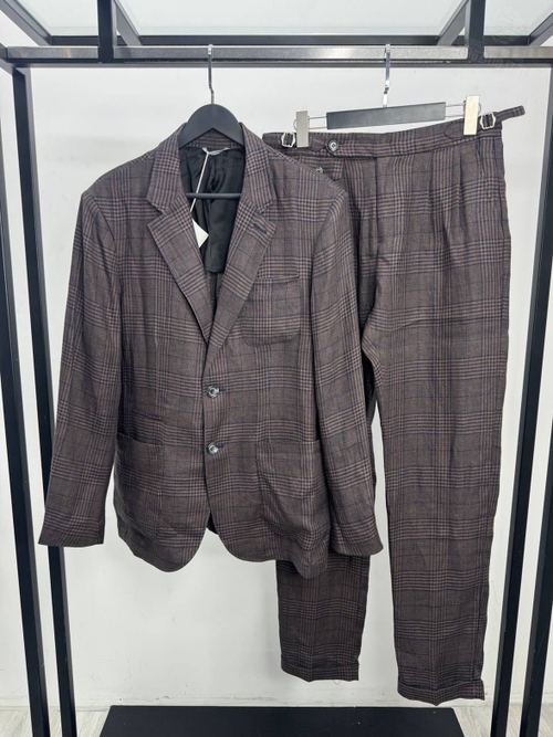 Льняной костюм Brunello Cucinelli