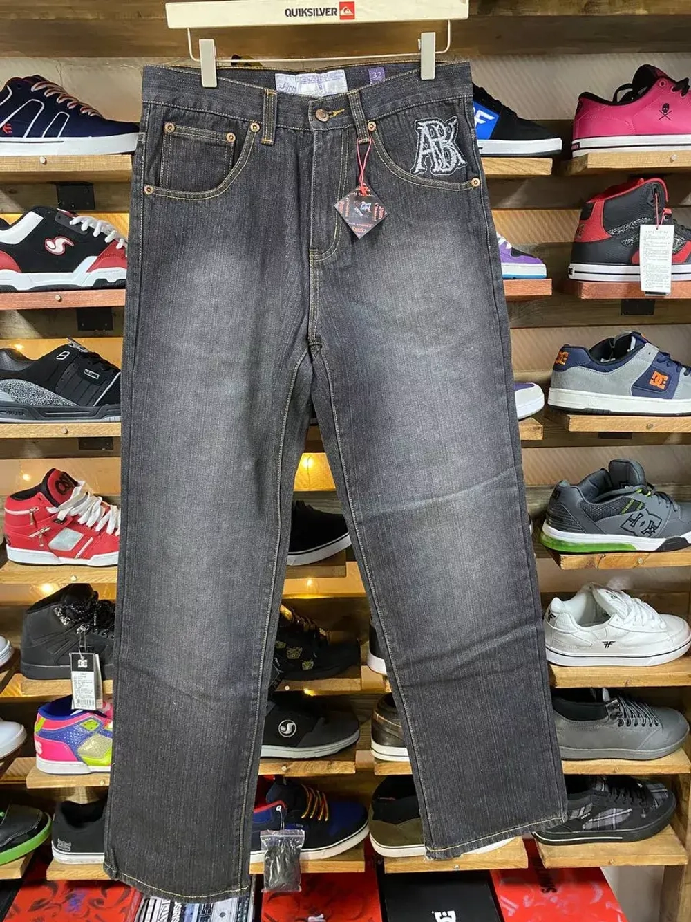 Джинсы прямые широкие трубы от Savitar Shoes Company