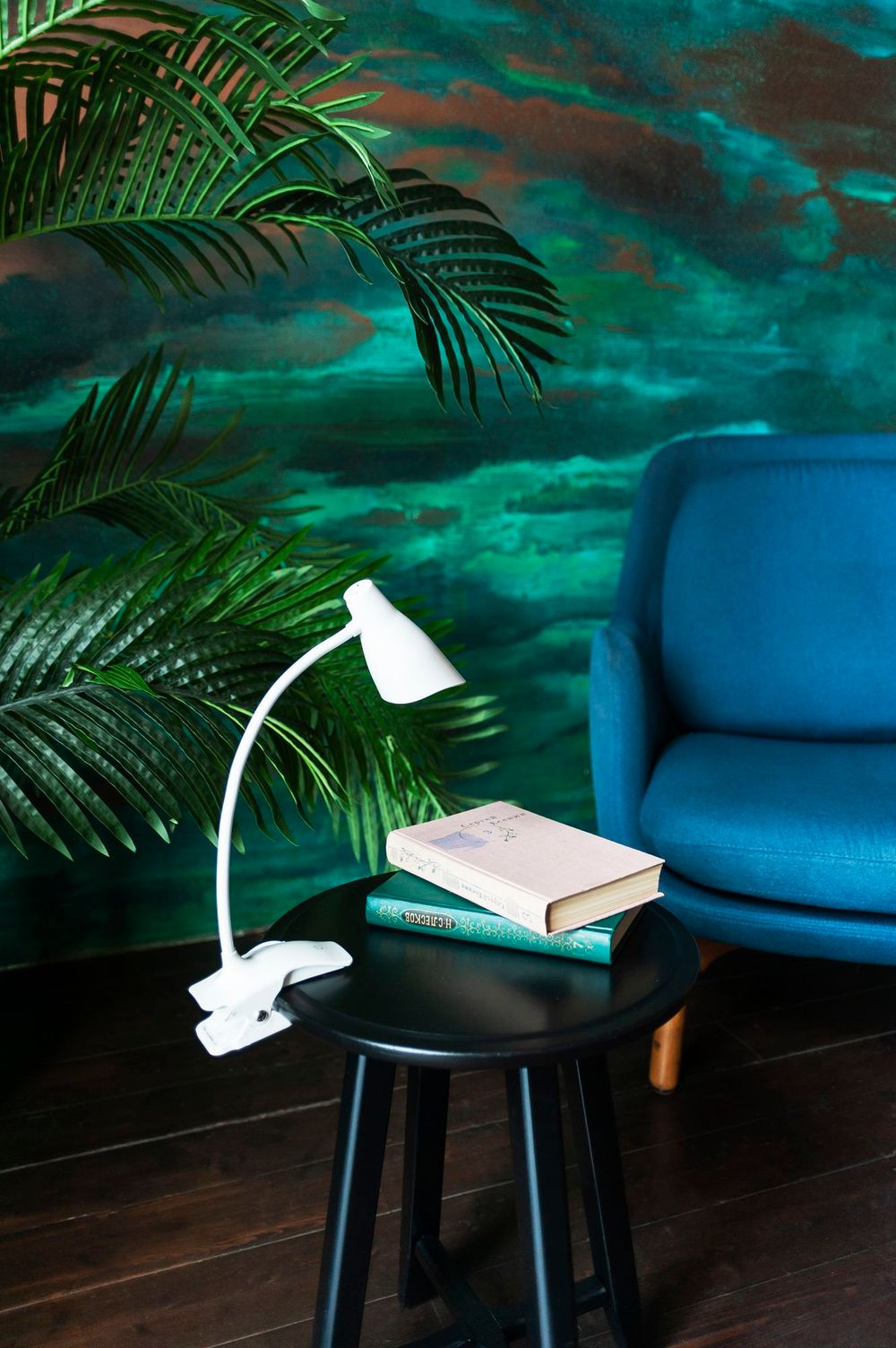 TLD-560 White-LED-280Lm-5000K-Dimmer Светильник настольный прищепка. 3W. Сенсорный выключатель. Белый. ТМ Uniel