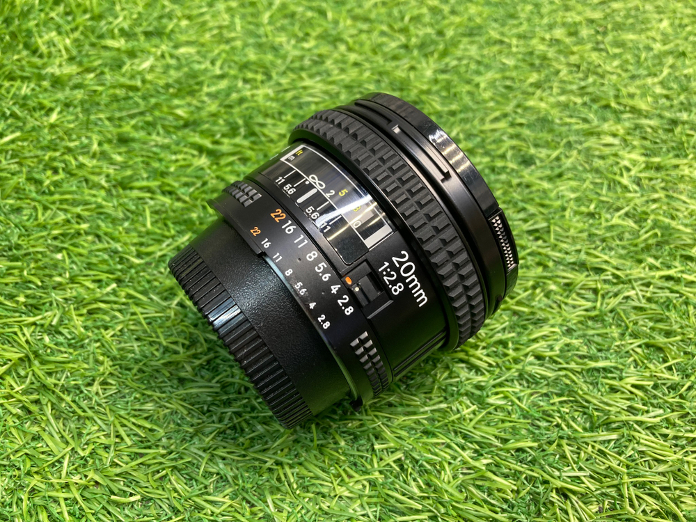 Nikon 20mm 2.8 AF Nikkor