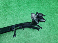 Решетка переднего бампера Land Cruiser 300 (21-нв)