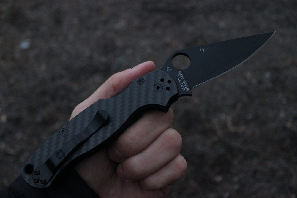 Нож Spyderco Paramilitary 2 Carbon Black C81CFBKP2