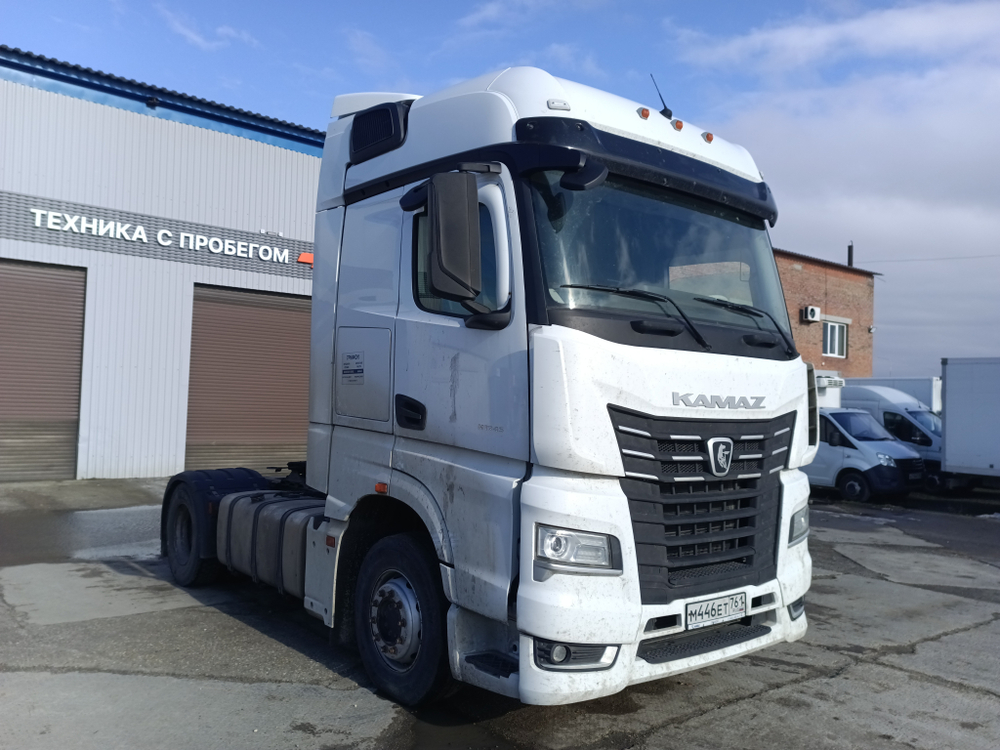 КамАЗ 54901 4x2 Седельный тягач 54901-054-94 (Дизельный, 11,9 л, 450 л.с., АТ)