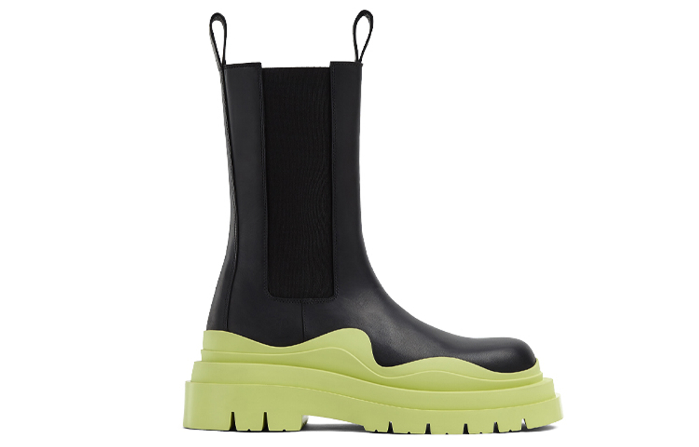 Bottega Veneta Tire Chelsea Boots Women"s Black Green