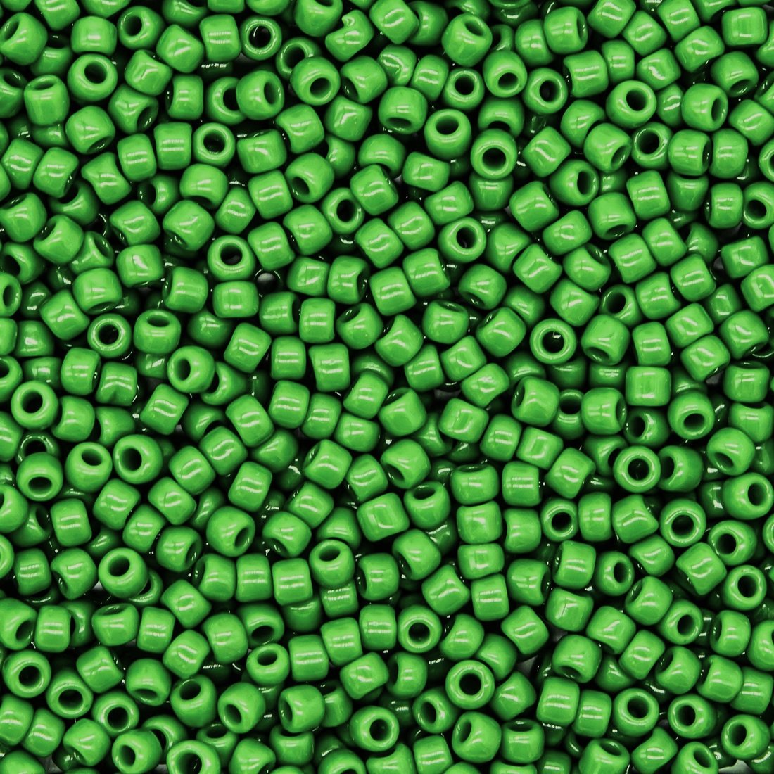 Японский бисер TOHO Round 11/0 (№47), непрозрачный глянцевый