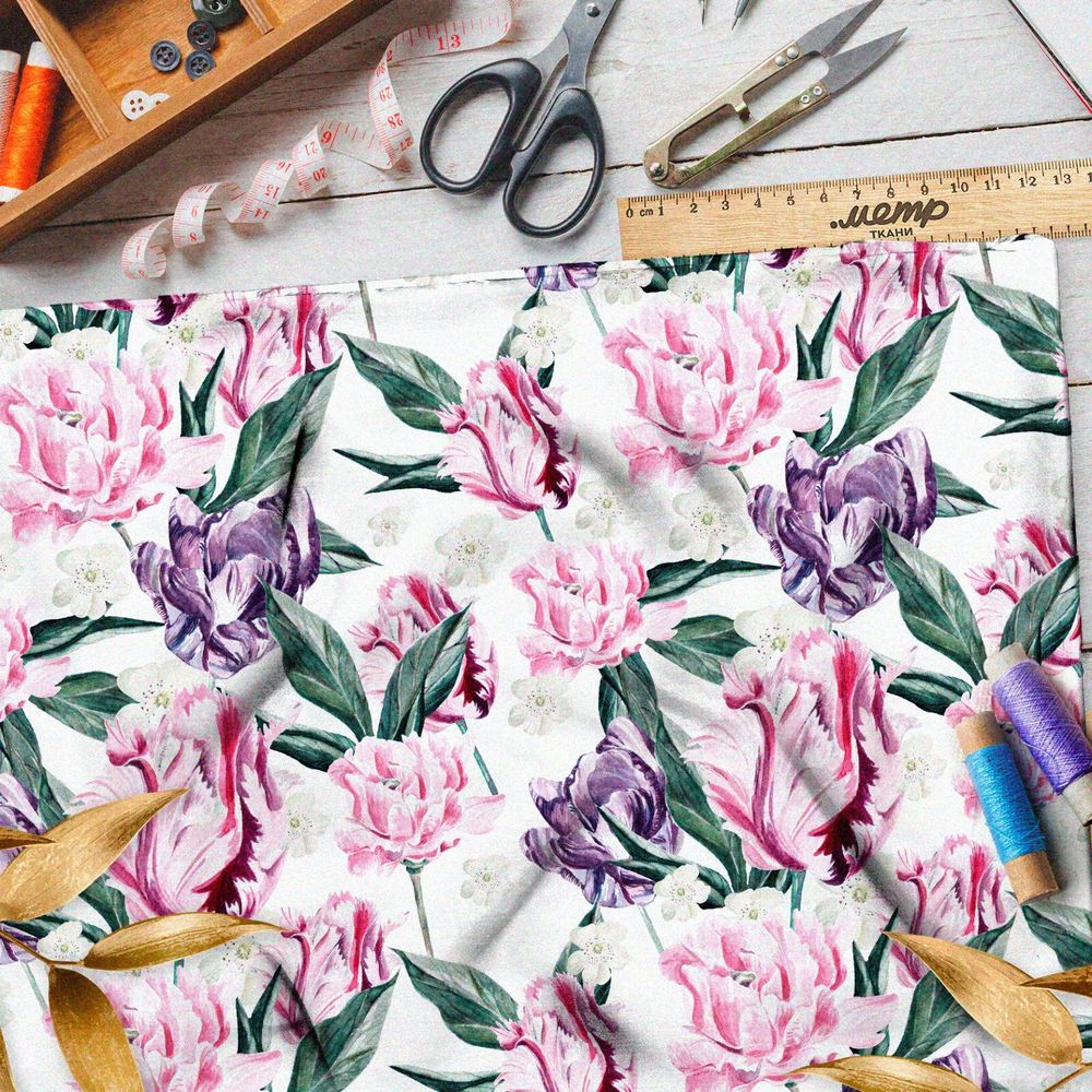 Ткань бифлекс нежные пионы на бежевом фоне