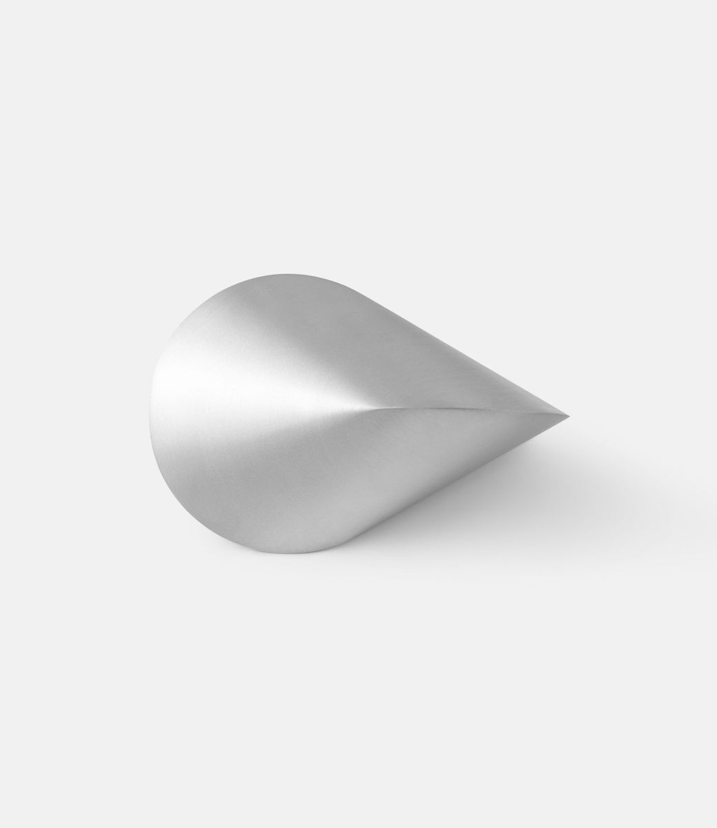 Matter Collection Mega Oloid Aluminum Brushed — геометрический арт-объект
