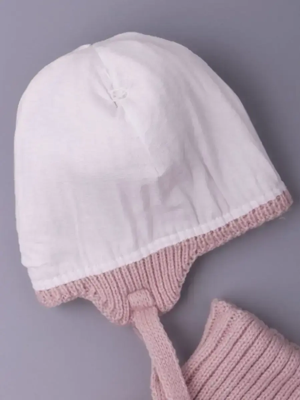Шапка со снудом для девочки демисезонная