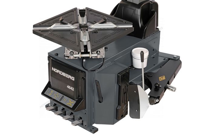 NORDBERG (4642G) Станок шиномонтажный автомат, двухскоростной, стол с накладками, 380 В, серый