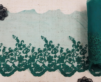 Вышивка на сетке, ш. 16 см, зелёный