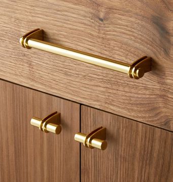 Мебельная ручка Rejuvenation Elroy