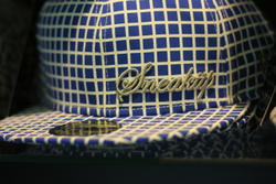 Бейсболка New Era Sneaktip Mesh синяя спереди вблизи