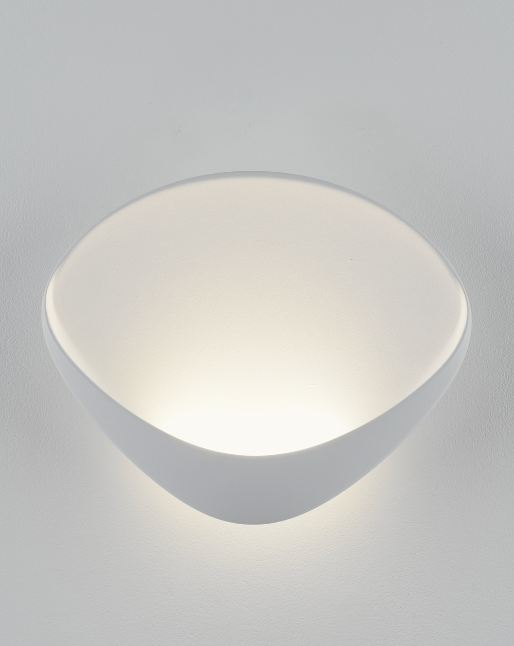 Светильник настенный светодиодный Moderli V11651-WL Kelly