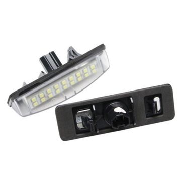 Плафон подсветки номера TOYOTA Camry(2006+) Avensis Verso(2001+) / LEXUS IS GS LS ES(1999-2006)