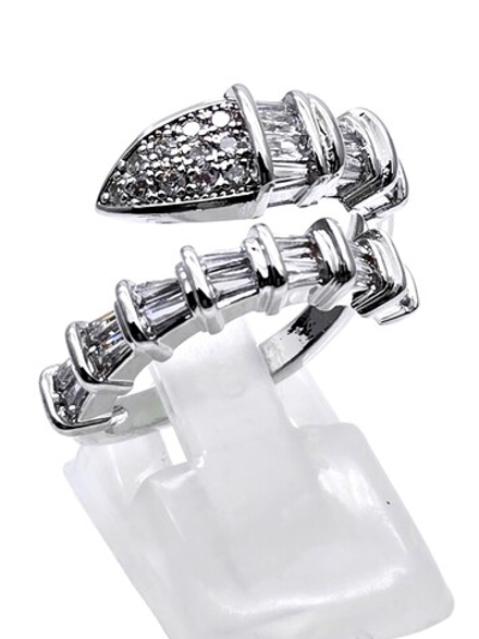 91003614 Кольцо Selena