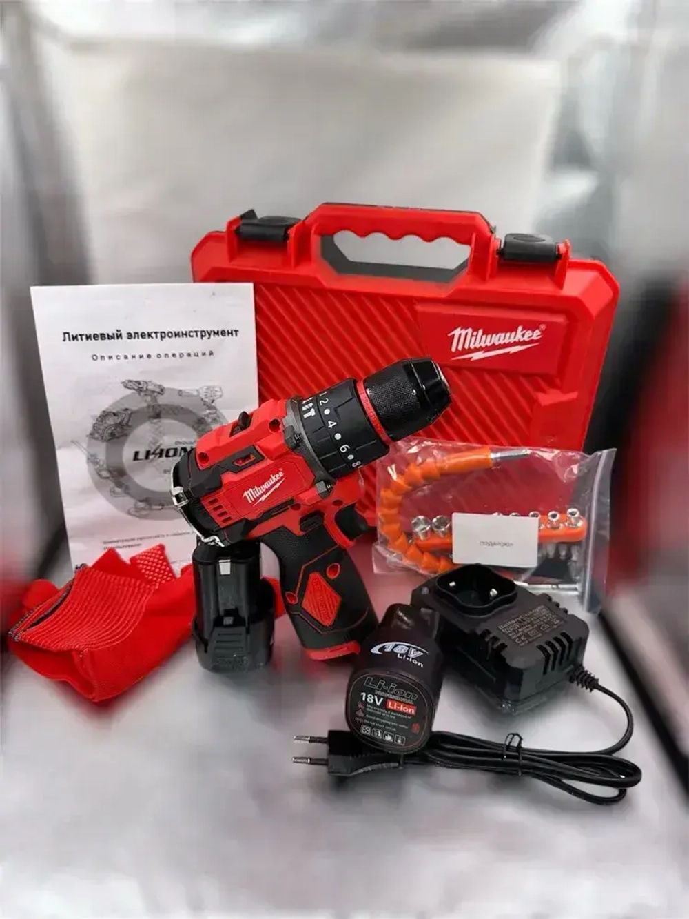 Big Case Дрель-шуруповерт, 18 В, 70 Нм, 2 АКБ