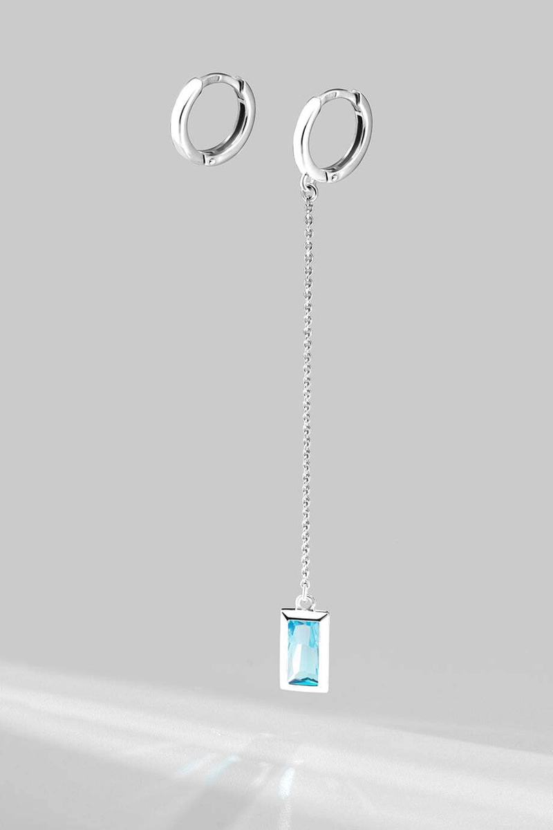 Серьги Несовпадающие с Голубым Топазом