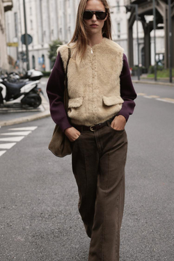 ZARA ЖИЛЕТ ИЗ ИСКУССТВЕННОГО МЕХА НА МОЛНИИ, РЫЖЕВАТО-КОРИЧНЕВЫЙ