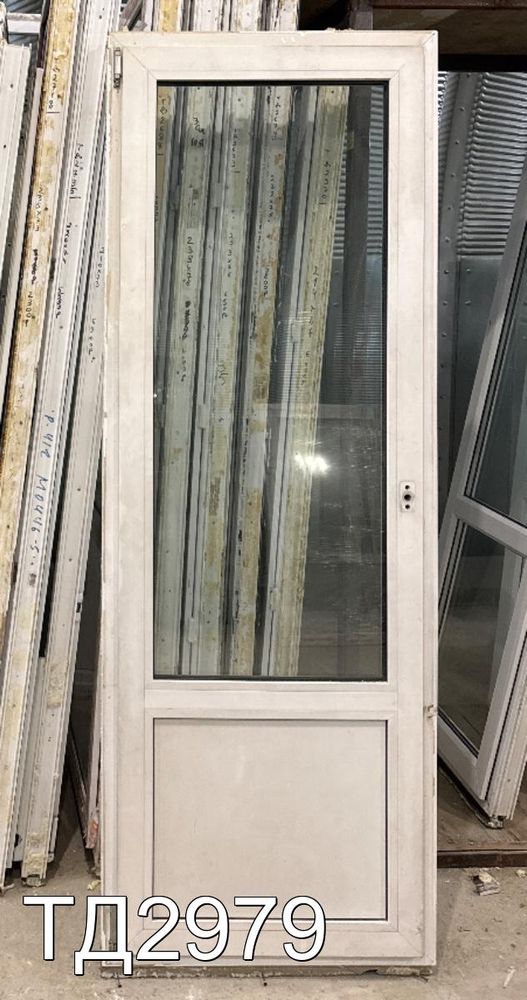 Дверь балконная пластиковая Б/У 2070(в) x 740(ш)