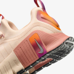 Кроссовки женские Nike Free Metcon 6 SE (Кремовые)