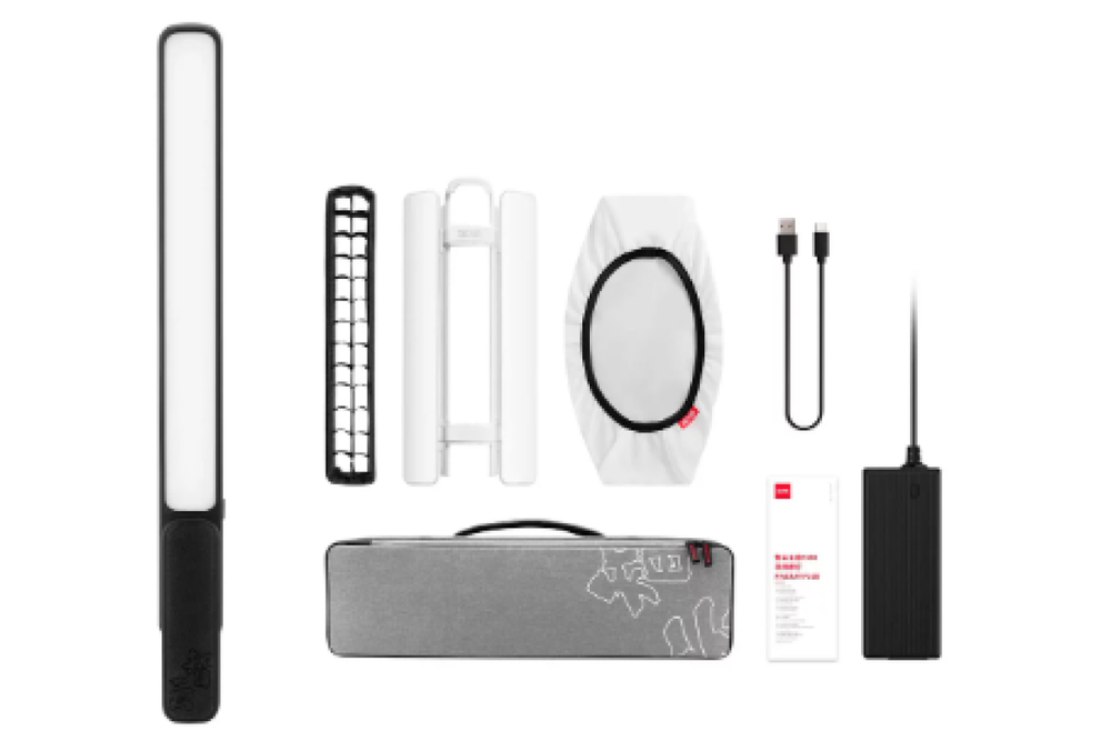 Светодиодный осветитель Zhiyun FIVERAY F100 COMBO (PL104), черный