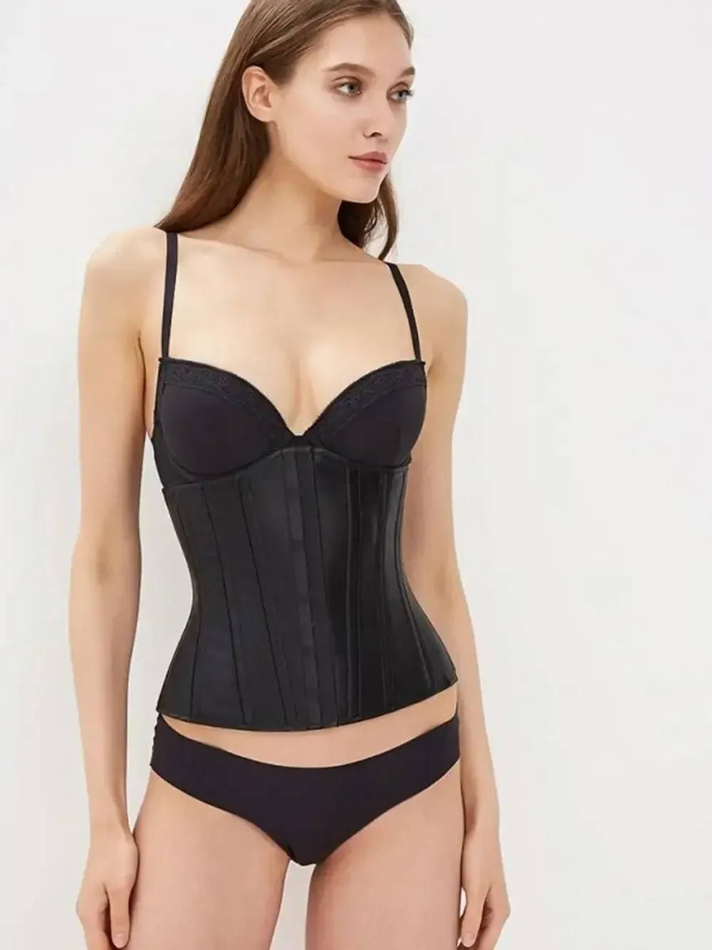 Классический корсет с идеальной посадкой и невидимой застежкой