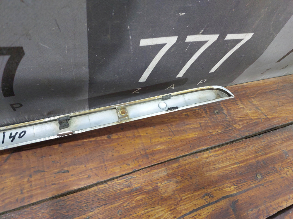 Накладка крышки багажника Hyundai i40 (VF) 11-19 Б/У Оригинал 873723Z300