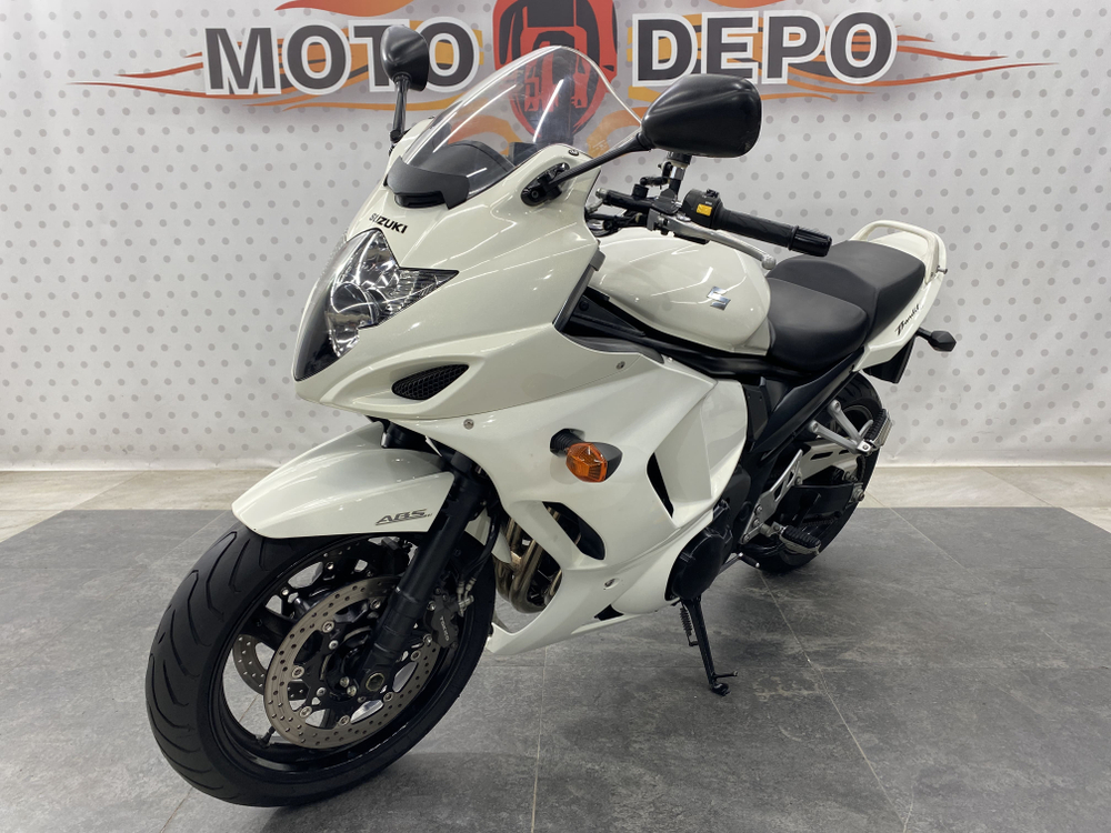 Suzuki Bandit 1250F 2010