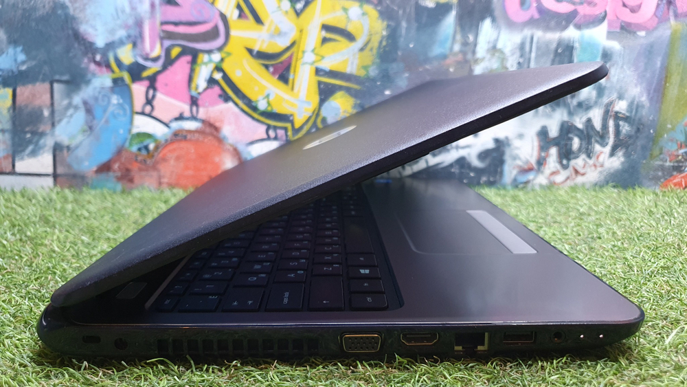 Ноутбук HP Celeron/4Gb