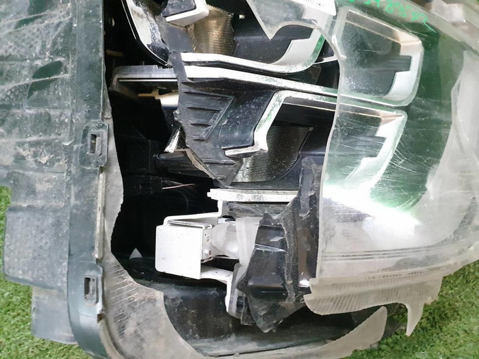 Битая Фара правая Hyundai Creta 2 (2021-н.в.) LED